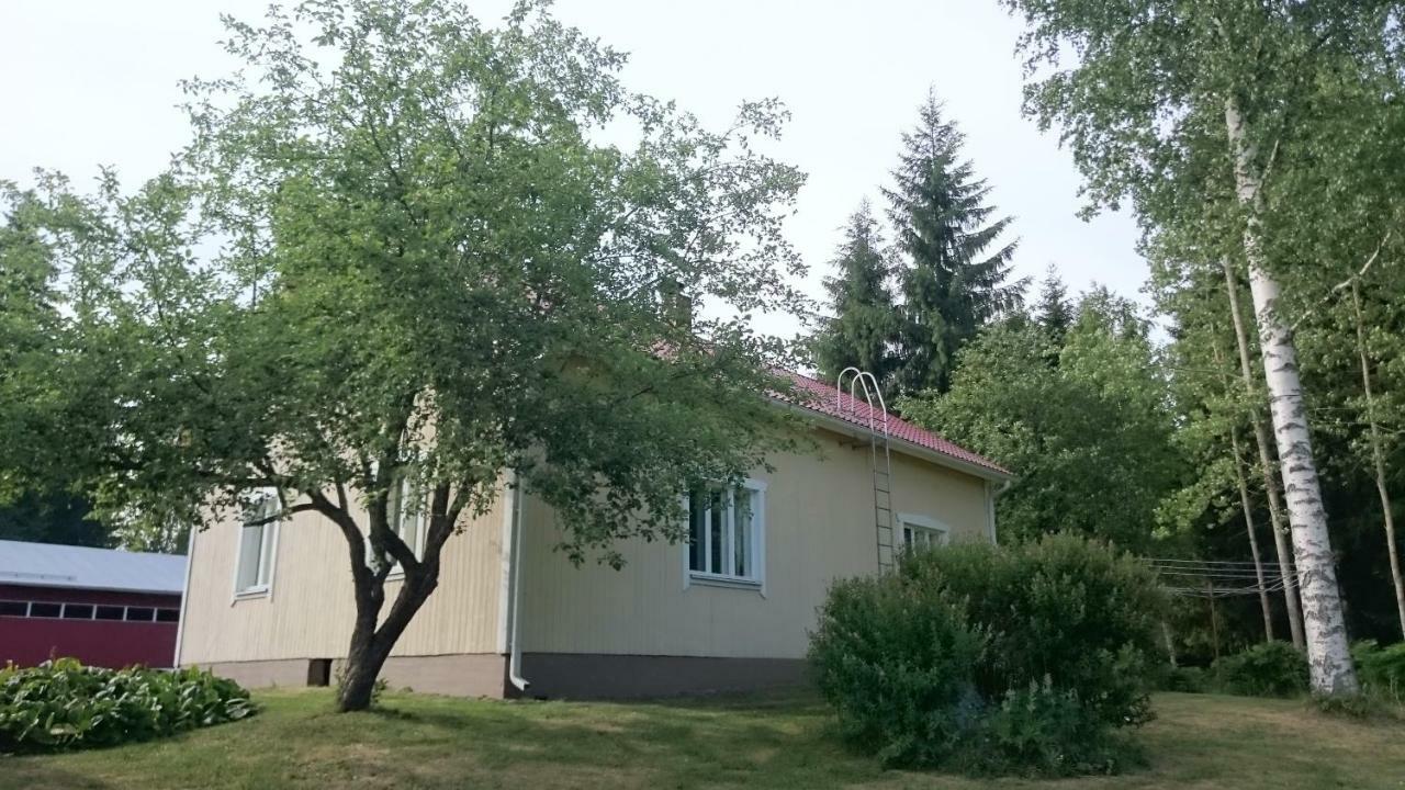 Vacation House Kommee Kurki Sastamala Extérieur photo